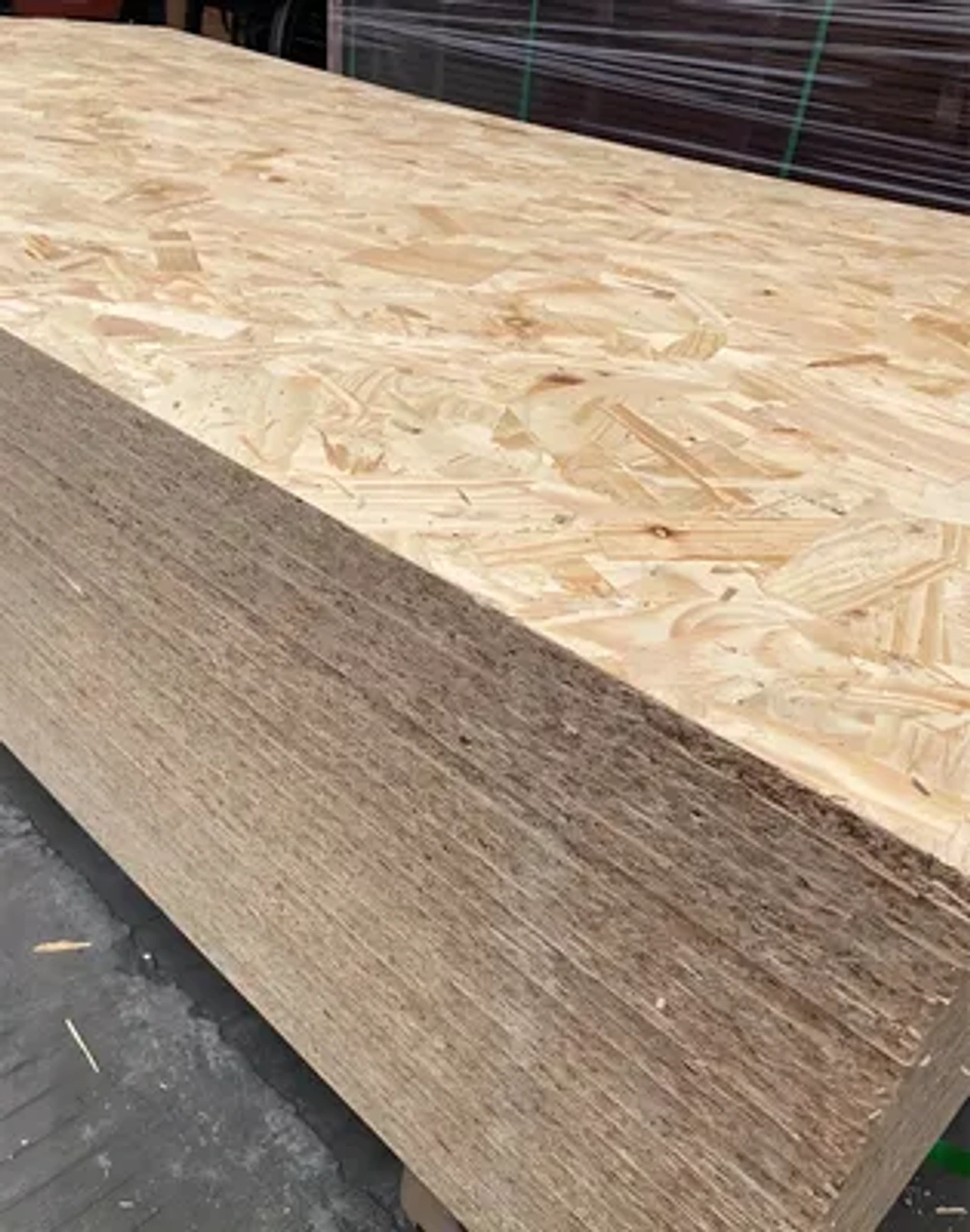 Placa OSB 18 mm ecológica, com superfície acabada para construção